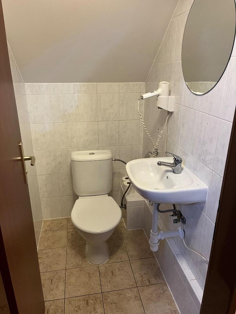 Penzion Pod Zamkem Pruhonice Exterior photo