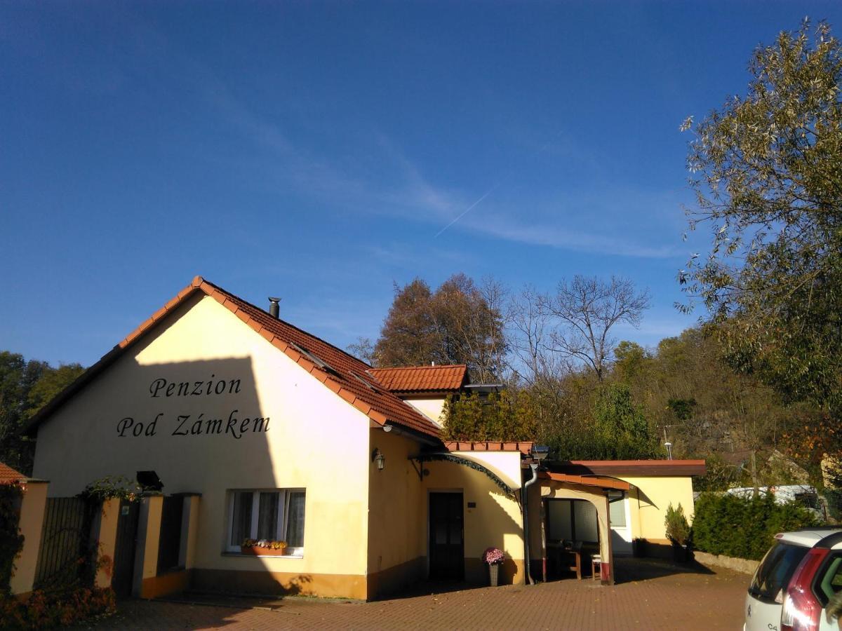 Penzion Pod Zamkem Pruhonice Exterior photo